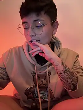 Snapshot of Ashley_Chriss chatting on January 2025 07:41:01 AM Ashley Chriss online show from January 2025 07:41:01 AM