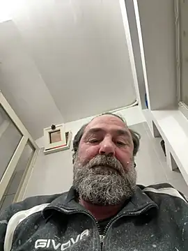 ros217 online show from April 2026 02:26:01 PM