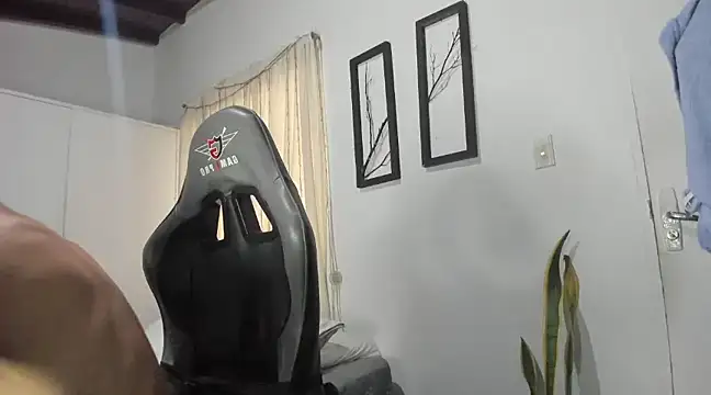 miguel hz online show from February 2025 08:17:02 PM