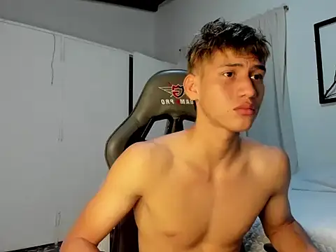 miguel hz online show from March 2025 11:06:01 PM