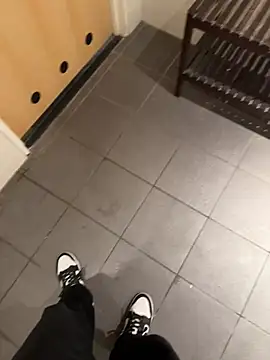 Snapshot of XMenX24 chatting on December 2024 10:08:01 AM XMenX24 online show from December 2024 10:08:01 AM