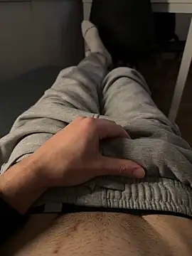 Snapshot of XMenX24 chatting on December 2024 04:27:01 PM XMenX24 online show from December 2024 04:27:01 PM