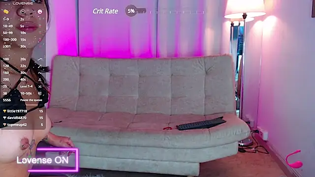 Snapshot of little_sophie18 chatting on February 2025 10:32:02 PM little sophie18 online show from February 2025 10:32:02 PM