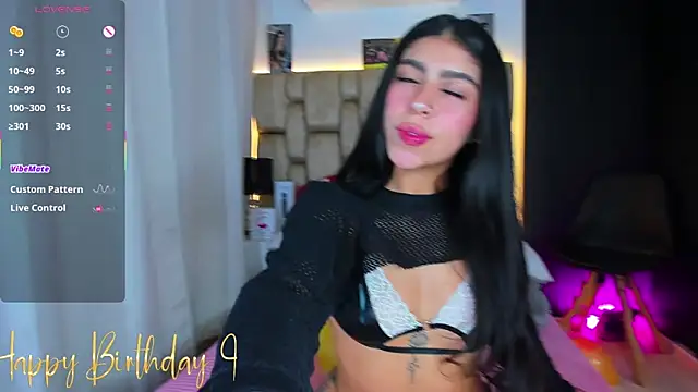 little sophie18 online show from March 2026 06:46:02 PM