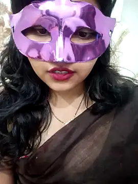 Snapshot of Shivi_shahh chatting on February 2025 05:08:01 PM Shivi shahh online show from February 2025 05:08:01 PM