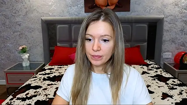 foxy blond online show from March 2025 03:39:01 AM