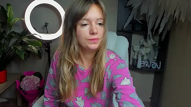 foxy blond online show from October 2025 12:18:02 AM