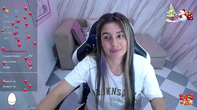 Snapshot of Valerie_b chatting on January 2025 08:57:02 AM Valerie b online show from January 2025 08:57:02 AM