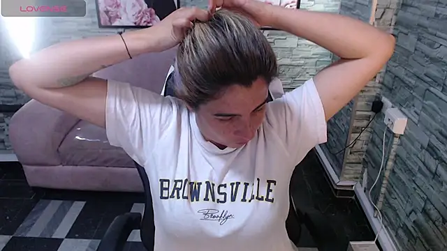 Snapshot of Valerie_b chatting on February 2025 09:47:02 AM Valerie b online show from February 2025 09:47:02 AM