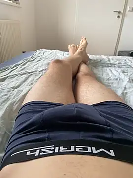 Snapshot of Nio-5 chatting on December 2024 12:25:02 PM Nio-5 online show from December 2024 12:25:02 PM