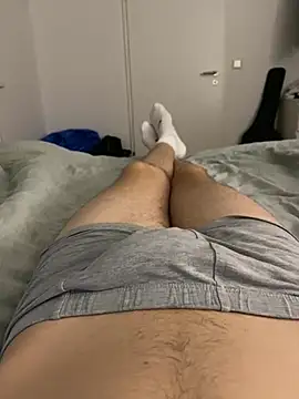 Snapshot of Nio-5 chatting on December 2024 08:03:02 PM Nio-5 online show from December 2024 08:03:02 PM