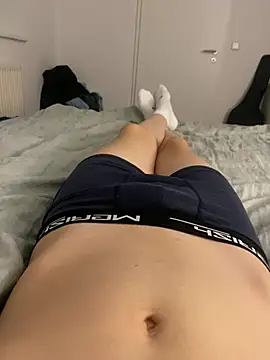 Snapshot of Nio-5 chatting on January 2025 08:39:02 PM Nio-5 online show from January 2025 08:39:02 PM