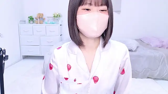 Im Yu-na online show from March 2025 09:04:01 PM