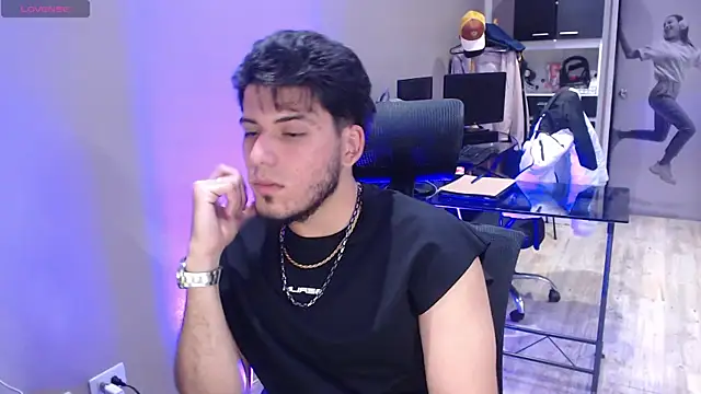 Snapshot of JackOcean chatting on April 2026 04:03:02 AM JackOcean online show from April 2026 04:03:02 AM