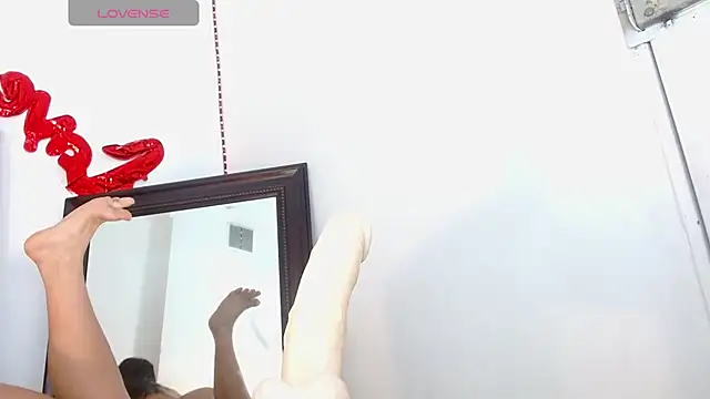 Snapshot of margiesfunnyhot303av chatting on December 2024 09:41:01 AM margiesfunnyhot303av online show from December 2024 09:41:01 AM