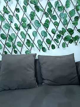 Snapshot of Bold-Cat chatting on October 2025 06:38:02 PM Bold-Cat online show from October 2025 06:38:02 PM