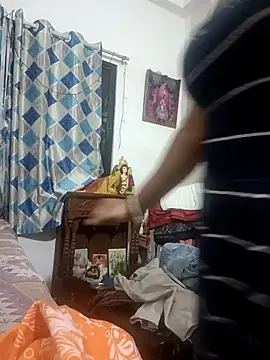 Snapshot of riya_kumari0 chatting on December 2024 03:11:02 PM riya kumari0 online show from December 2024 03:11:02 PM