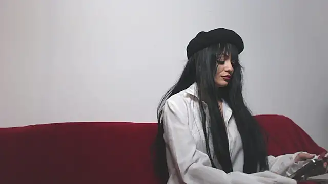 Lucydiabbla online show from November 2025 02:16:01 PM