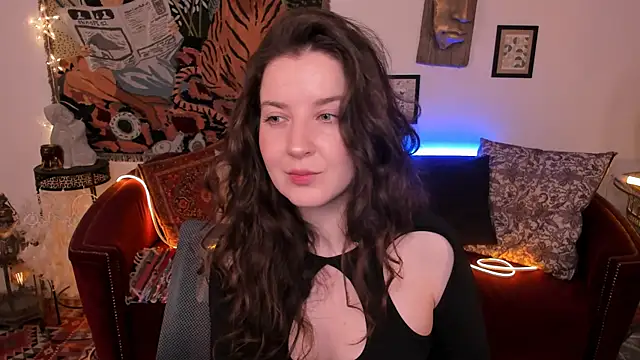 Snapshot of JackieByrd chatting on September 2025 01:12:02 PM JackieByrd online show from September 2025 01:12:02 PM