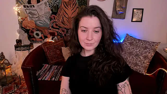 Snapshot of JackieByrd chatting on October 2025 09:17:01 AM JackieByrd online show from October 2025 09:17:01 AM