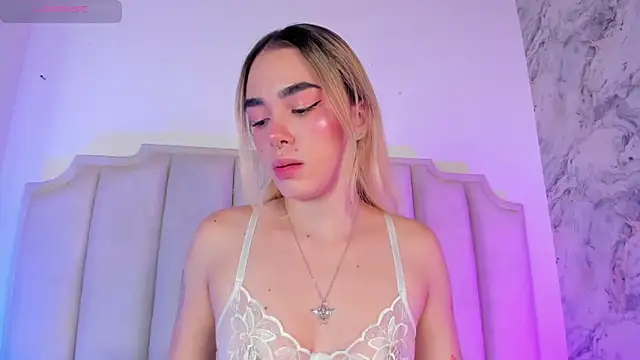 Lucy Vega online show from January 2025 03:53:02 AM