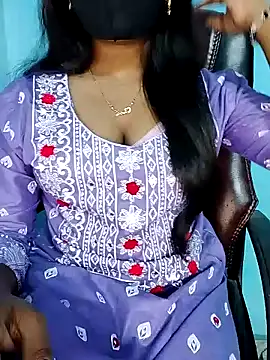 Snapshot of Sadika- chatting on December 2024 03:58:01 PM Sadika- online show from December 2024 03:58:01 PM