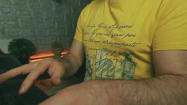 alex-volo online show from June 2026 10:45:02 PM