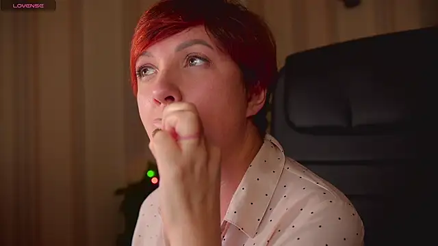 Katherine Fox online show from February 2025 08:45:01 PM