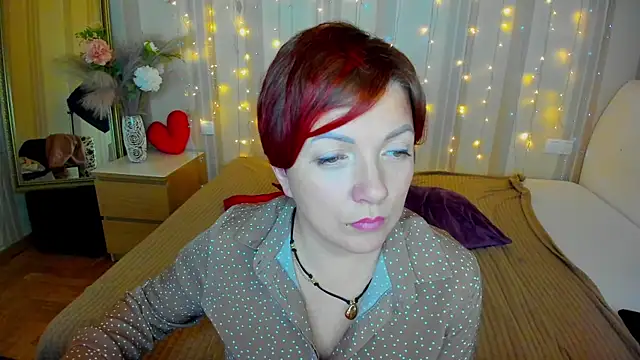 Katherine Fox online show from March 2025 06:05:02 PM