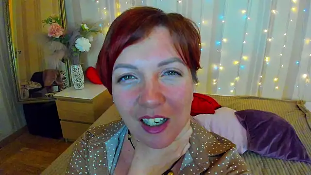 Katherine Fox online show from March 2025 09:09:02 PM