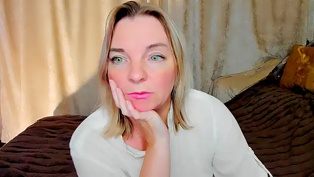 Regina  blue online show from September 2025 08:19:01 PM