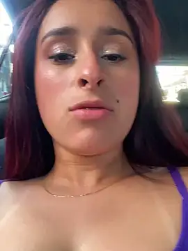 Snapshot of hannaa_brown chatting on December 2024 10:05:02 PM hannaa brown online show from December 2024 10:05:02 PM