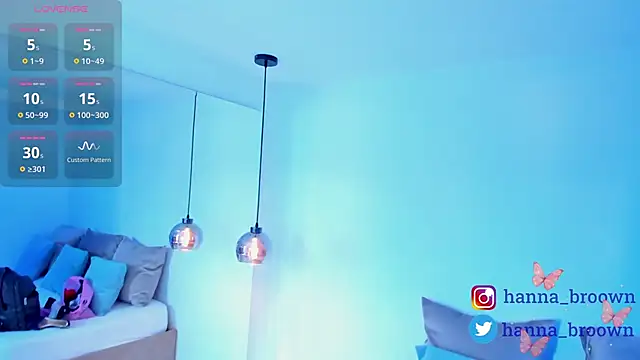 Snapshot of hannaa_brown chatting on December 2024 01:30:02 PM hannaa brown online show from December 2024 01:30:02 PM