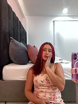 Snapshot of hannaa_brown chatting on September 2025 05:48:01 PM hannaa brown online show from September 2025 05:48:01 PM