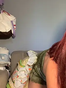 Snapshot of hannaa_brown chatting on October 2025 07:43:01 PM hannaa brown online show from October 2025 07:43:01 PM