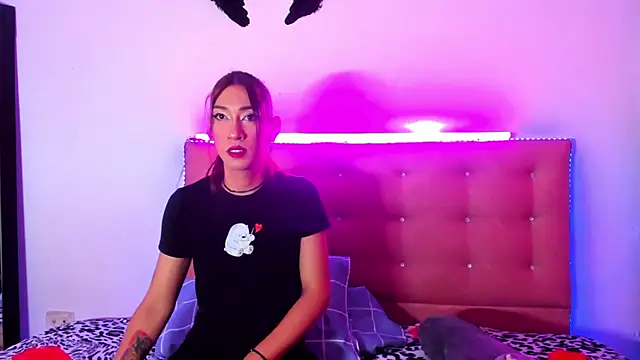 khandyzBlum online show from January 2025 02:57:01 PM