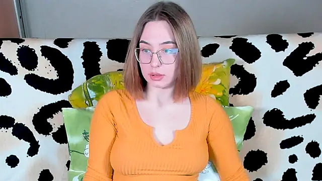 Snapshot of VeronikaKissuchi chatting on February 2025 09:42:02 PM VeronikaKissuchi online show from February 2025 09:42:02 PM