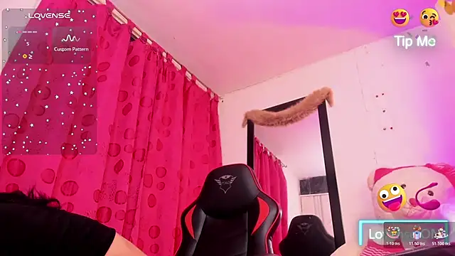 Snapshot of samy_foox chatting on January 2026 01:10:02 AM samy foox online show from January 2026 01:10:02 AM