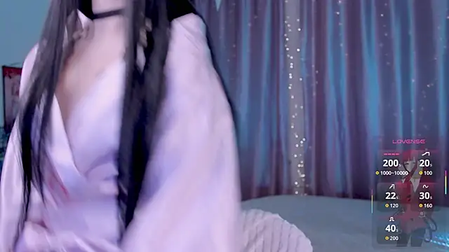 Carolina Leep online show from October 2025 01:25:01 PM