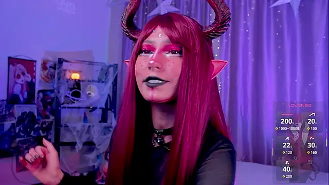 Snapshot of Carolina_Leep chatting on October 2025 12:28:01 PM Carolina Leep online show from October 2025 12:28:01 PM