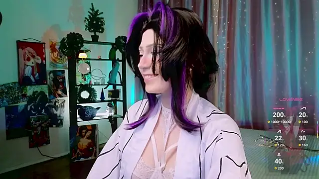 Snapshot of Carolina_Leep chatting on December 2025 01:39:02 PM Carolina Leep online show from December 2025 01:39:02 PM