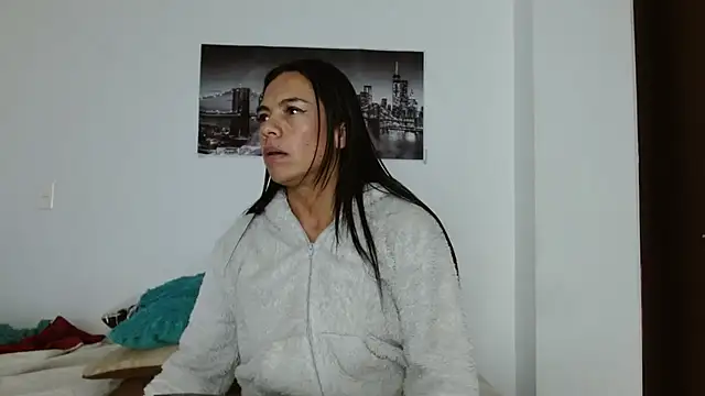 chicafitcaliente online show from October 2025 02:11:02 AM