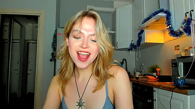 Niky  Jess online show from January 2025 07:03:01 PM