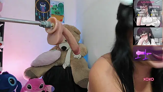 Snapshot of Lizz_Tender chatting on April 2026 11:56:02 AM Lizz Tender online show from April 2026 11:56:02 AM