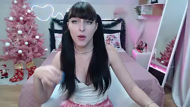 Snapshot of ElsaNeal chatting on December 2024 07:03:02 PM ElsaNeal online show from December 2024 07:03:02 PM