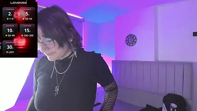 Snapshot of SukiFuyu_ chatting on January 2025 06:34:02 PM SukiFuyu  online show from January 2025 06:34:02 PM