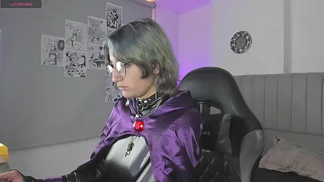 Snapshot of SukiFuyu_ chatting on February 2025 12:45:02 PM SukiFuyu  online show from February 2025 12:45:02 PM