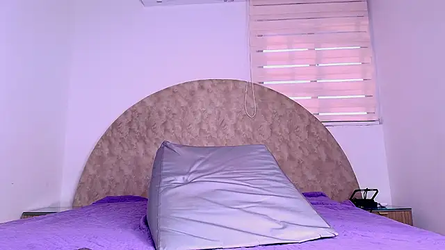 anisha x online show from March 2026 07:22:02 PM