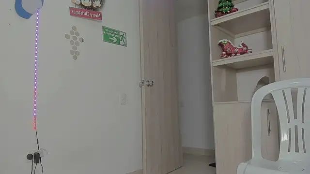 Snapshot of _diegsz_ chatting on December 2024 01:28:02 PM diegsz online show from December 2024 01:28:02 PM