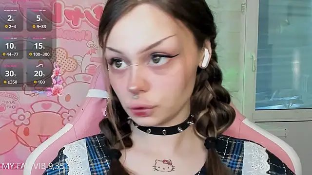 Snapshot of shy_melony chatting on March 2026 01:17:01 PM shy melony online show from March 2026 01:17:01 PM